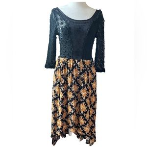 Women’s Size Small Free People Black And Floral Print Bohemian Dress